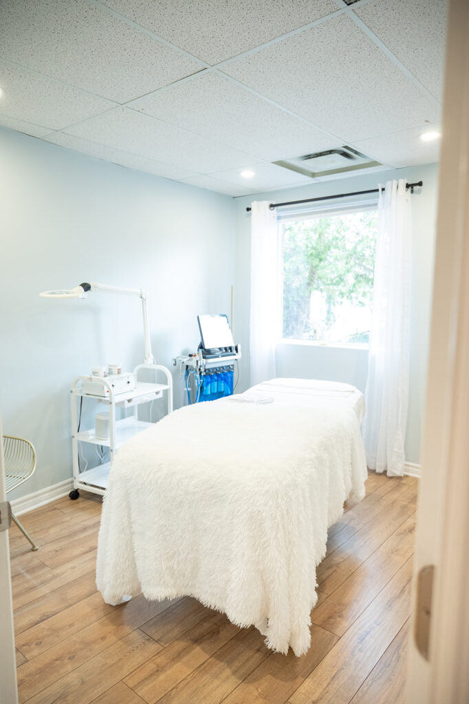 Ottawa branding photographer for salons and spas