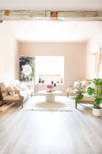 Ottawa branding photographer for salons and spas